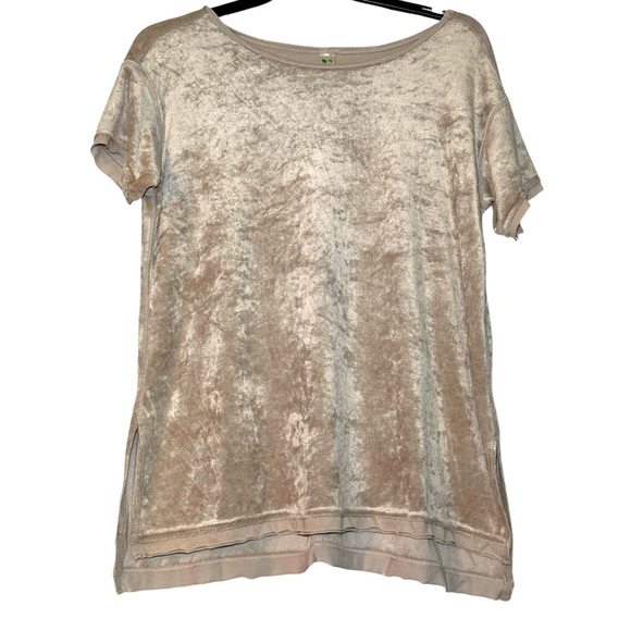 Green Tea Women's Short Sleeve Crushed Velvet Top STONE Size Large NWT‎ - Picture 1 of 7